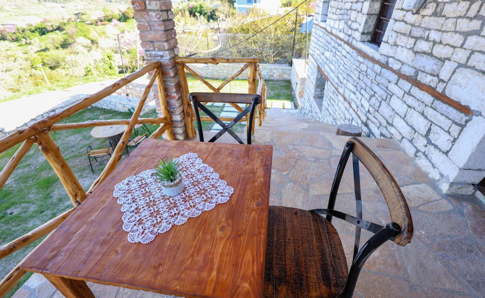 Villa Shpiragu Village Experience Berat Exterior photo