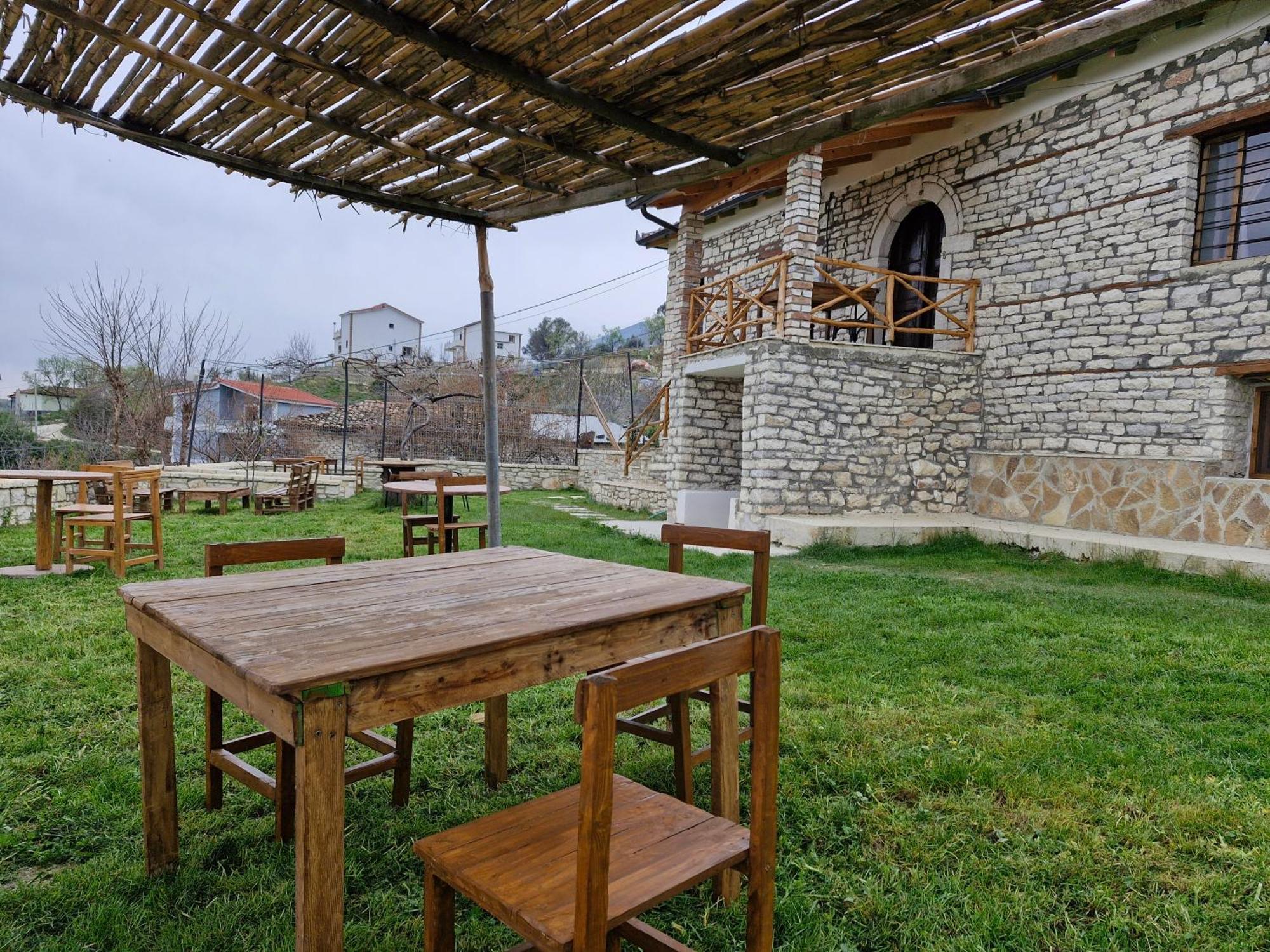 Villa Shpiragu Village Experience Berat Room photo